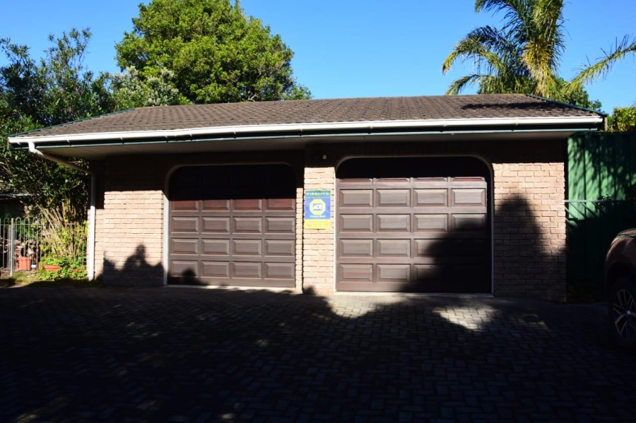 4 Bedroom Property for Sale in Walmer Heights Eastern Cape